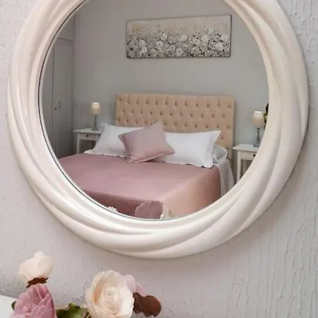 Nefeli House Syros * エルムポリ